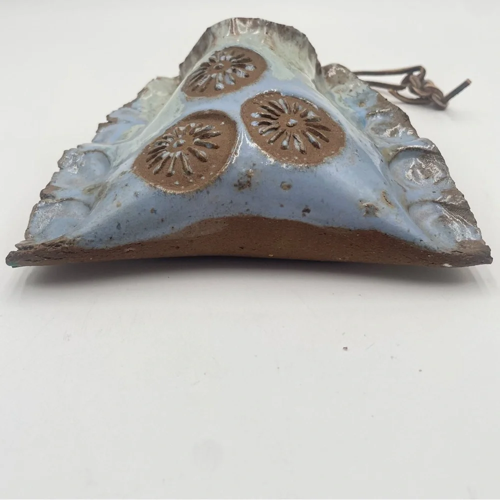 Vintage Pottery Wall Pocket handcrafted Studio Art Blue Floral Heithoff 1976